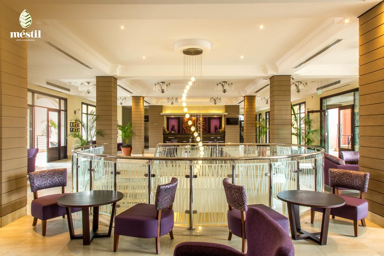 Mestil Hotel & Residences Кампала Екстериор снимка
