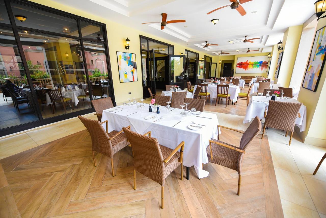 Mestil Hotel & Residences Кампала Екстериор снимка