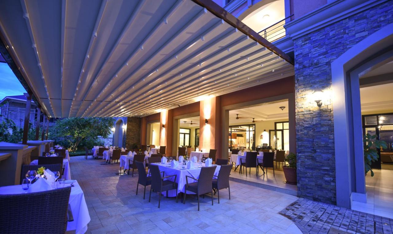 Mestil Hotel & Residences Кампала Екстериор снимка