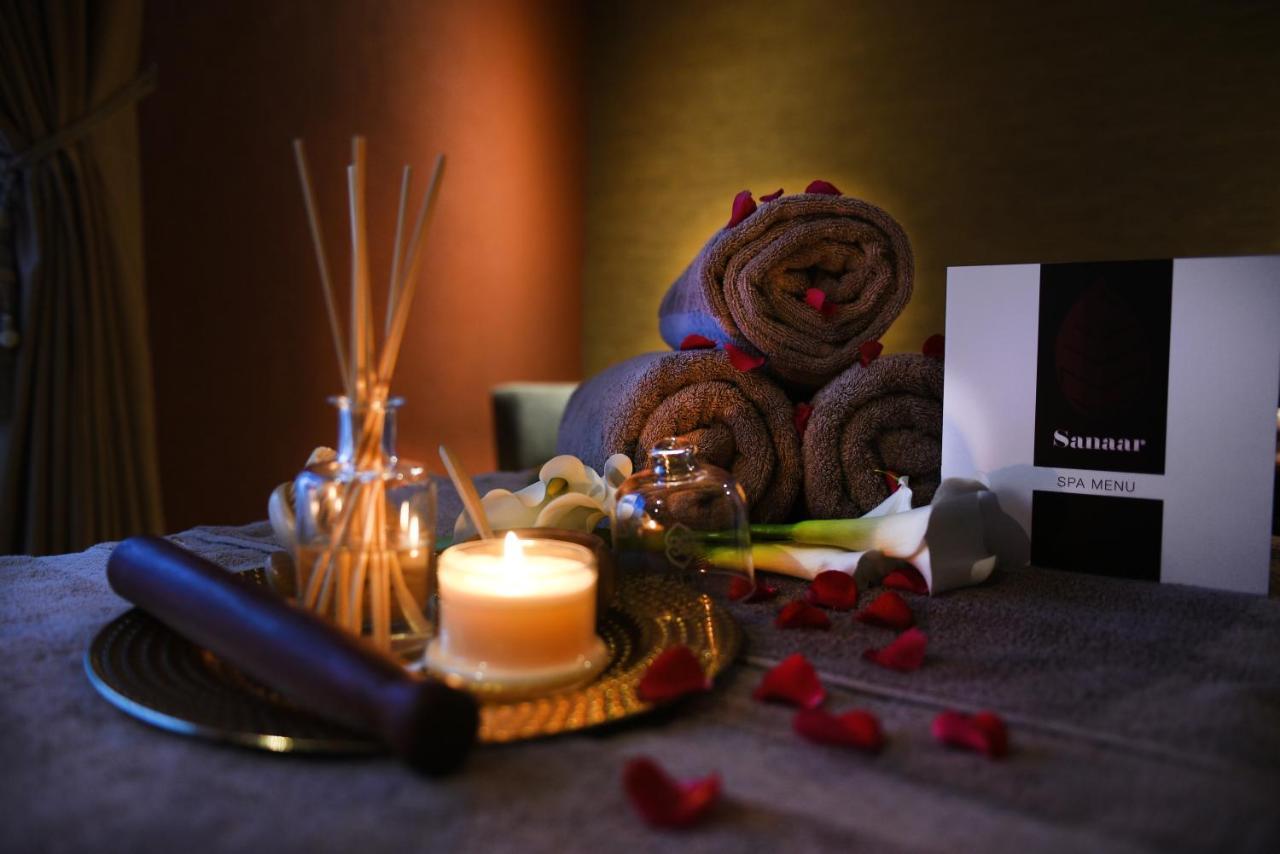 Mestil Hotel & Residences Кампала Екстериор снимка